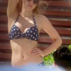 Pic of Bella Thorne wearing a bikini in Cancun