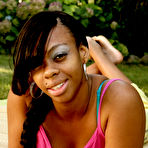 Pic of Kellie in Kellie in nudism series