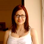 Pic of Iga Wrywal Takes Off Her Clothes