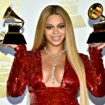 Pic of Pregnant Beyonce Knowles sexy at Grammy awards