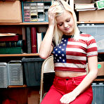 Pic of Madison Hart - Shoplyfter
