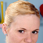 Pic of Yasmine Gold in 