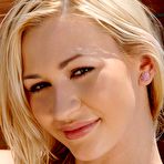 Pic of Tracy Lindsay aka Tracy Delicious in Spray to The Newbie [Part 2]