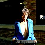 Pic of Flashing Afro-Babe &ndash; Afro Barometro