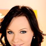 Pic of Alysa in Fucking & toying pussy & ass