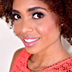 Pic of Luna Corazon in Sumptuously Sexy - Dark Skinned Fingering Delight