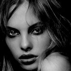 Pic of Dioni Tabbers sexy black-and-white photos