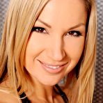 Pic of Carol Goldnerova toys her pussy and ass in latex (DDF Prod - 16 Pictures)
