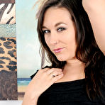 Pic of Brunette Masturbating For You  - NakedMatureBabes.pics