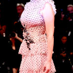 Pic of Popoholic  &raquo; Blog Archive   &raquo; Kirsten Dunst Busting Out Her Massive Bosom Like Bananas