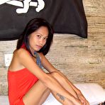 Pic of Laya – Honey Come Lately