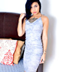 Pic of Genevieve Sinn in Genevieve Sinn in latinas