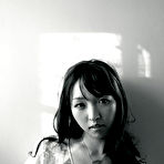 Pic of Neo Asian babe has one of her best photo sessions out of house