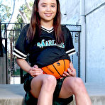 Pic of Simone in Simone in nudism series