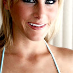 Pic of Courtney Simpson: Hot blonde babe Courtney Simpson... - Babes and Pornstars