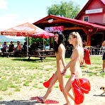 Pic of Nude in Public - Public Nudity - Naked In Public - Outdoor - Exhibtionism - Flashing - NIP-Activity.com