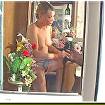 Pic of PantyhoseScreen.com