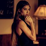 Pic of Taya Vais Leggy Lean Model