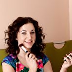 Pic of Laimites strips naked after putting on makeup - PussyFur.com