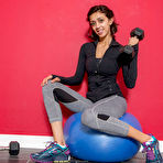 Pic of 
      Boob Post |
      Cosmid Belle Workout - Boob Post - Big Boob Pics and Videos    