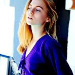 Pic of Shayla Slim Nude Redhead with Tight Abs