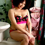 Pic of Marie in Marie in exotic and hairy