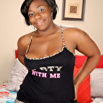 Pic of Lacey in Lacey in exotic and hairy