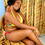 Pic of Marcie in Marcie in mature and hairy