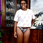 Pic of Janelle Taylor in Janelle Taylor in black women