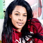 Pic of Zoey Reyes in Zoey Reyes in black women