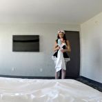 Pic of Housekeeper Gets Big Tip Video - Porn Portal