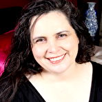 Pic of Chubby American housewife getting very naughty