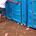 Pic of Flagra carnaval 2018 de casal transando no banheiro qu&iacute;mico - Cnn Amador