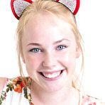 Pic of Blonde beauty fro outfit