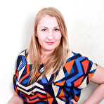 Pic of Mature Pictures Featuring 42 Year Old Dana Karnevali From AllOver30