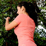 Pic of [All Over 30] Tight bodied Bianca Mendoza in the yard spreading - IWantMature.com