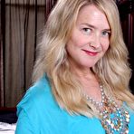 Pic of [Karups Older Women] Busty mature amateur Eva Griffin spreads tasty pussy - IWantMature.com