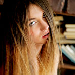 Pic of DDGBabes.net: Look at CHARA with Solveig - Eternal Desire