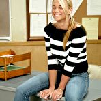 Pic of Giggling blonde Veronika Raquel pulls down her tight fit jeans to show her spankable ass