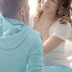 Pic of Enjoy sexy DDF Network,Parvin girl look into b pursue door