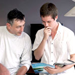 Pic of Dad and young girl enjoy anal sex near his sleeping son - SweetGirlsFuck.com