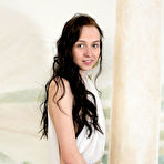 Pic of Impressive slim angel