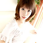 Pic of Sexy gal Sakura Aragaki shows off with joy