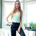 Pic of 18 Only Girls - Meet Lena Reif