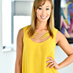 Pic of Christy Round Ass Exotic Wife