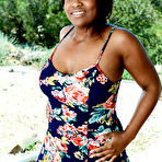 Pic of Monique Symone in Monique Symone in black women