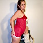 Pic of Amateur Milf Toni Faye Wishing You A Merry Xmas