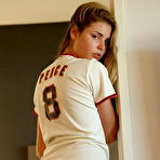 Pic of Presley Callan up-close and personal on Zishy.