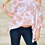 Pic of Hot goldilocks Courtney Dillon does yoga asanas baring her charms in between