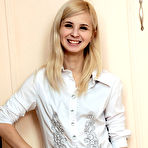 Pic of Free Newcomer Violeta bares her nubile body and smooth pussy as she strips in front of the camera.